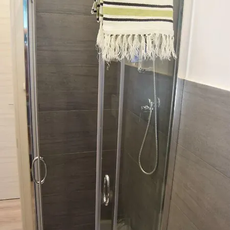 Apartment Casa Funivia Montallegro *