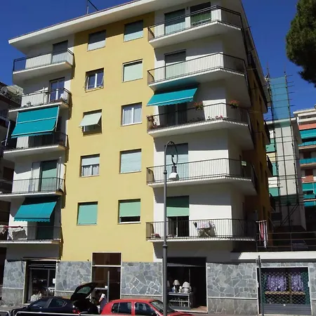 Casa Funivia Montallegro *